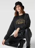 Tommy Jeans Sweatshirt mit Label-Print in 2 Farben für je 59,99€ inkl. Versand (statt 80€) 