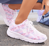 Lascana Active Sneaker in Batik-Optik für 32,94€ inkl. Versand (statt 50€)