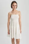 Defacto A-Linien Kurzarm-Kleid für 7,47€ zzgl. Versand 5,99€ (statt 25€)