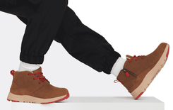 UGG Kinder Canoe III Weather Chukka Modische Stiefel in Braun für 35,98€ inkl. Versand (statt 50€)
