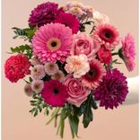 Euroflorist Pinke Perfektion Blumenstrauß für 25,94€ inkl. Versand (statt 32€)