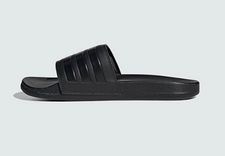 adidas Unisex Adilette Comfort Slides Schiebe-Sandalen in schwarz für 18,90€ inkl. prime Versand (statt 31€)
