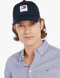 Tommy Jeans Herren Cap Modern Patch Basecap für 14,17€ inkl. Prime Versand (statt 25€)