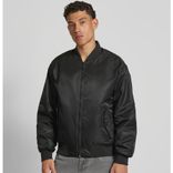 Calvin Klein Jeans Bomberjacke mit Stehkragen Modell Hero in black für 99,99€ inkl. Versand (statt 130€)