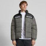 Karl Kani Steppjacke mit Label-Stitching in anthrazit für 59,99€ inkl. Versand (statt 90€)