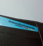 (Info) Zusatzbeiträge der Krankenkassen steigen: So können Versicherte sparen!