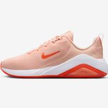 Nike Bella 7 Damen Workout-Schuhe in verschiedenen Farben für je 58,49€ inkl. Versand (statt 86€)