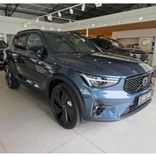 Gewerbeleasing: Volvo XC40 2.0 Plus Black Edition mit 163 PS für 176,72€ netto mtl. (ÜF + Zulassung: 1.179€, 12 Monate, 5.000 km, GLF: 0.55)