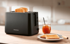 Silvercrest Toaster Kunststoff STK 870 D1 für 14,94€ inkl. Versand (statt 20€)