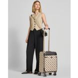 Guess Trolley mit Zahlenschloss Modell (Beyza) in Schwarz o. Weiß für je 109,99€ inkl. Versand (statt 150€)