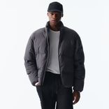 H&M: Wattierte Sportjacke mit ThermoMove™ Regular Fit für 65,49€ inkl. Versand (statt 80€)

