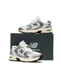 Afew: 20% Extra Rabatt auf viele New Balance 530 Modelle - New Balance 530 Silver Metallic für 96€ inkl. Versand (statt 120€)