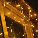 Swanew LED Eisregen Lichterketten reduziert, z.B. warmweiß 600 LEDs für 20,99€ (statt 35€)