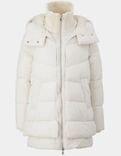 s.Oliver Steppjacke mit recyceltem Polyester in verschiedenen Farben für je 92,99€ inkl. Versand (statt 119€)