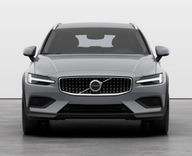 Gewerbeleasing: Volvo V60 Cross Country B4 D AWD Plus mit 197PS (Automatik, LF:0,57, Bereitstellung: 1.178€) für 297€ mtl. 