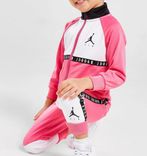Jordan Girls Tape Poly Blocked Track Full Zip Trainingsanzug für 38,99€ inkl. Versand (statt 50€)