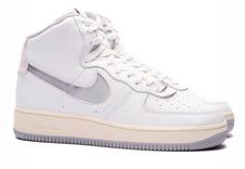Nike Sportswear Sneaker AF1 Sculpt in Weiß für 47,94€ inkl. Versand (statt 79€)