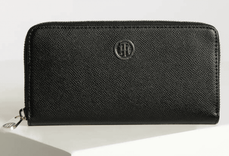 Tommy Hilfiger Honey Large ZA Wallet Geldbeutel für 31,96€ inkl. Versand (statt 57€) - MBW: 29,90€