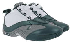 Reebok x BlackEyePatch Basketball-Schuhe Answer IV für 79,99€ inkl. Versand (statt 102€)