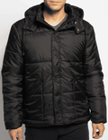 Azabo Steppjacke in Schwarz für 33,56€ inkl. Versand (statt 42€)