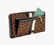 Fossil Logan RFID Zip Around Clutch Portmonee (L19,7 x B1,9 x H10,2 cm) für 33,58€ (statt 79€) - Newsletter!