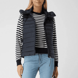 Tommy Hilfiger Steppweste mit Kapuze für 101,99€ inkl. Versand (statt 120€)