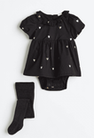 H&M 2-teiliges Set mit Kleid für 9,99€ bei Abholung (statt 25€) - Versand ab 25€ kostenfrei! 