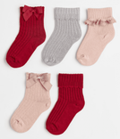 H&M: 5er-Pack Socken für 5,99€ bei Abholung (statt 8€)