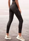Bench. Leggings mit Leomuster und Mesh-Einsatz für 23,94€ inkl. Versand (statt 35€)