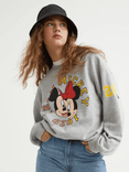 H&M Sweatshirt mit Print für 12,99€ bei Abholung (statt 26€)