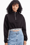Tommy Jeans "Super Crop Logo Waistband" Damen Sweatshirt für 42,94€ inkl. Versand (statt 53€)