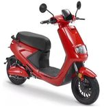 Blu:s XT2000 E-Roller (2000 Watt, 45 km/h) für 1344,90€ inkl. Versand (statt 1500€)