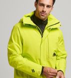 Superdry Snow Ultra Skijacke / Schneejacke für 150€ inkl. Versand (statt 242€)