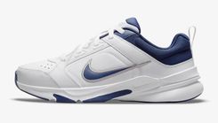 Nike Defy All Day Sneaker für 45,49€ inkl. Versand (statt 60€) - Membership!
