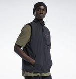 Reebok Classics Herren Weste für 36,12€ inkl. Versand (statt 56€)
